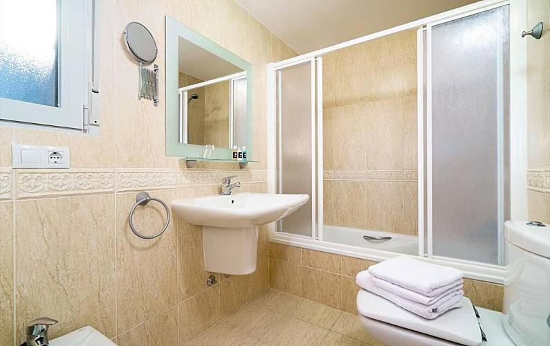 Apartment Atico Medina Molins
